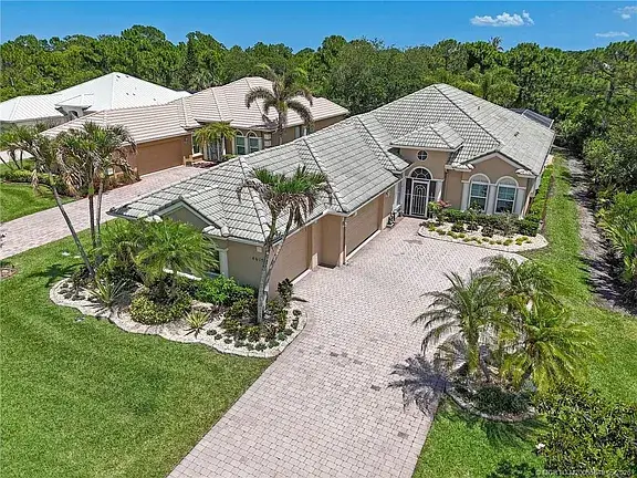 4615 NW Wandering Oak Court, Jensen Beach, FL 34957