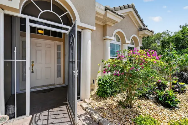 4615 NW Wandering Oak Court, Jensen Beach, FL 34957