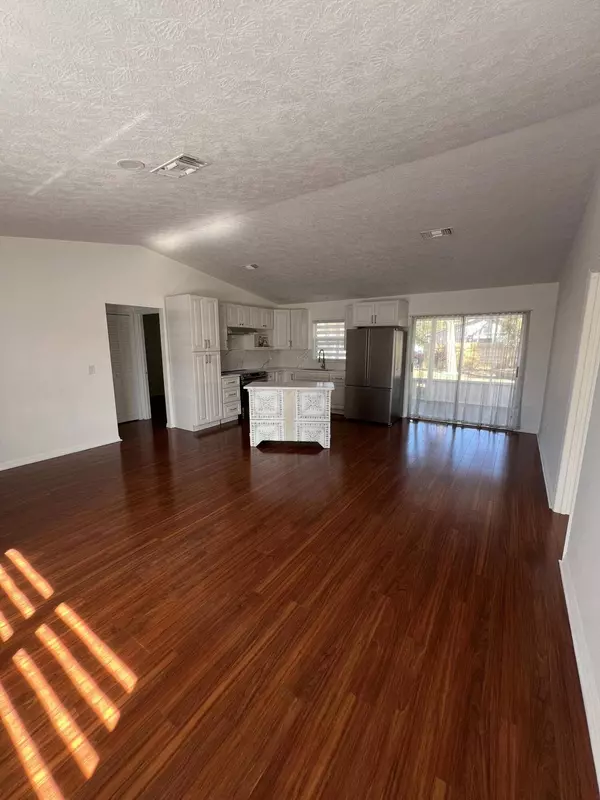 1757 SW Ocean Cove AVE, Port Saint Lucie, FL 34953