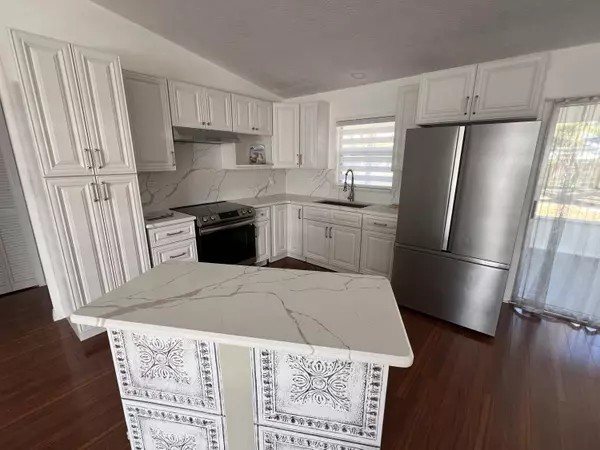 1757 SW Ocean Cove AVE, Port Saint Lucie, FL 34953