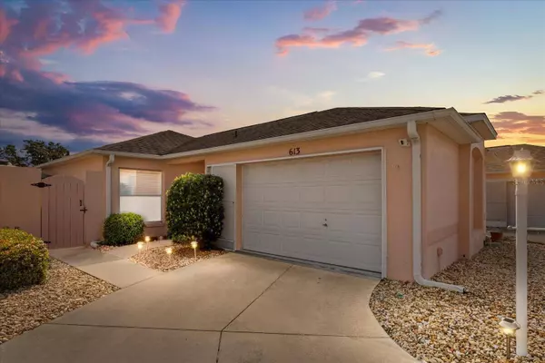 613 NUEVO LEON LN, The Villages, FL 32159