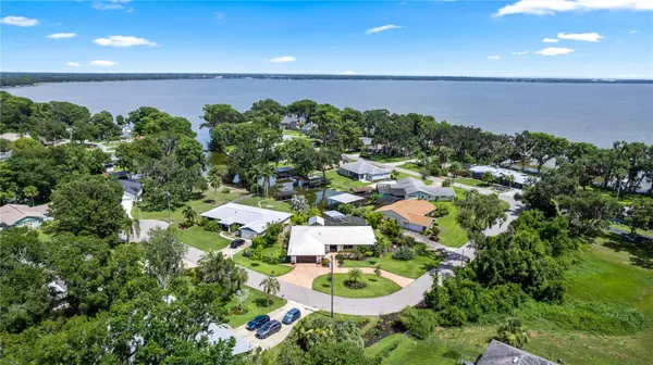 225 TEMPLE CIR, Eustis, FL 32726