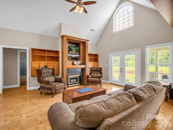 6301 Poors Ford RD, Rutherfordton, NC 28139