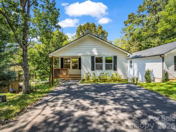 92 Lakeside DR