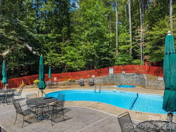 106 Lake Terrace DR, Nebo, NC 28761