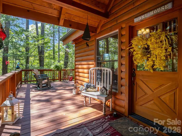 106 Lake Terrace DR, Nebo, NC 28761