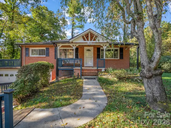 88 Lake Rugby DR