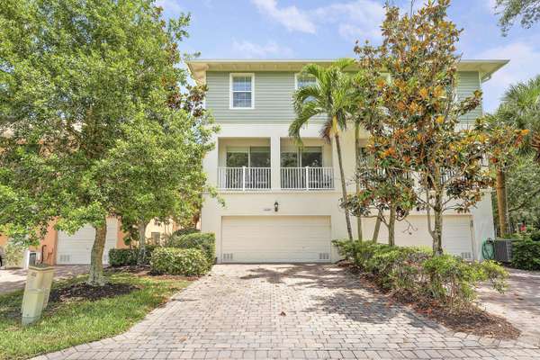 3320 W Community DR, Jupiter, FL 33458