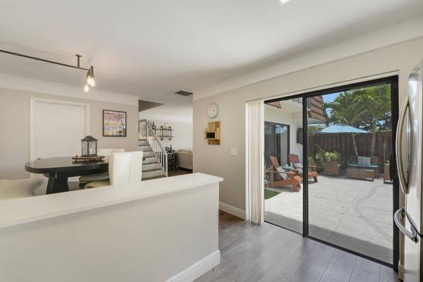 3900 County Line Road 4c, Tequesta, FL 33469