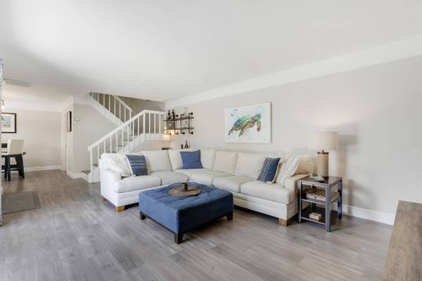 3900 County Line Road 4c, Tequesta, FL 33469