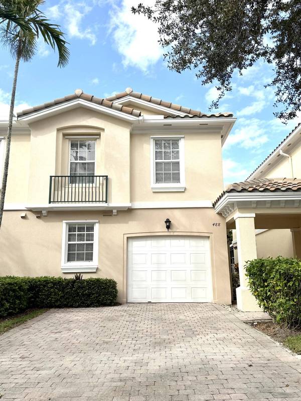 488 Capistrano DR, Palm Beach Gardens, FL 33410