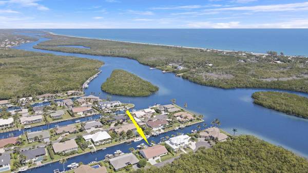 9139 SE Hawksbill WAY, Hobe Sound, FL 33455