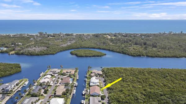 9139 SE Hawksbill WAY, Hobe Sound, FL 33455