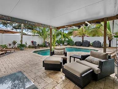 1521 Venus Ave, Jupiter, FL 33469-3110