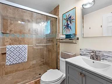 1521 Venus Ave, Jupiter, FL 33469-3110