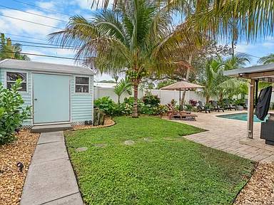 1521 Venus Ave, Jupiter, FL 33469-3110