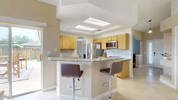 3541 SW Kromrey ST, Port Saint Lucie, FL 34953