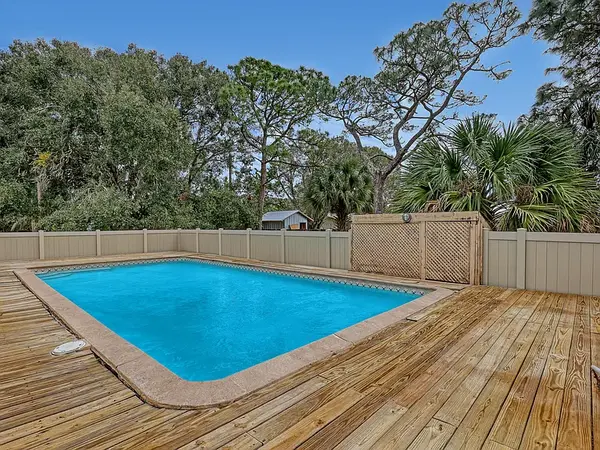 2980 Admiral St, Fort Pierce, FL 34982-6128