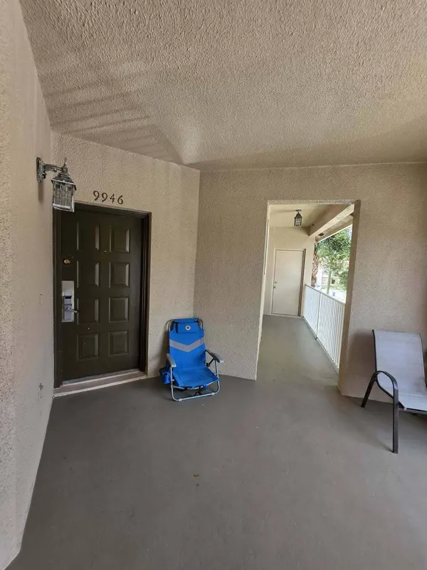9946 Perfect DR, Port St Lucie, FL 34986