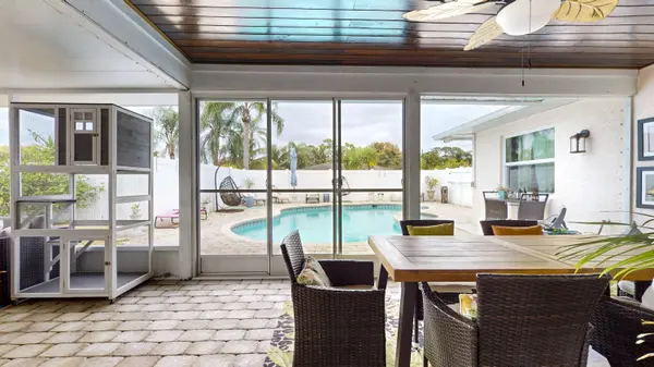 601 SE KARRIGAN TER, Port St Lucie, FL 34983