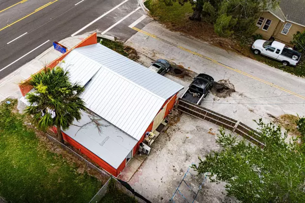 1901 Orange AVE, Fort Pierce, FL 34950