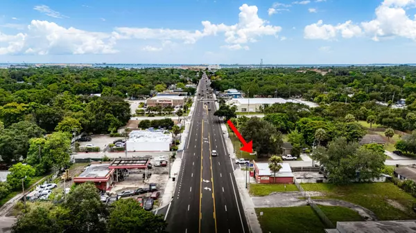 1901 Orange AVE, Fort Pierce, FL 34950