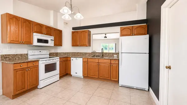 244 SW RIDGECREST DR, Port St Lucie, FL 34953