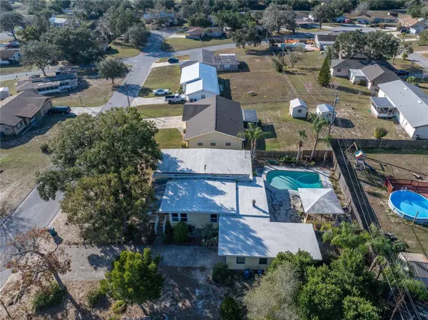 827 SHERWOOD DR, Lake Wales, FL 33898