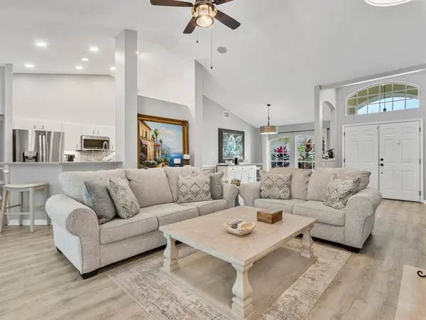 1024 DESTIN DR, Lake Wales, FL 33898
