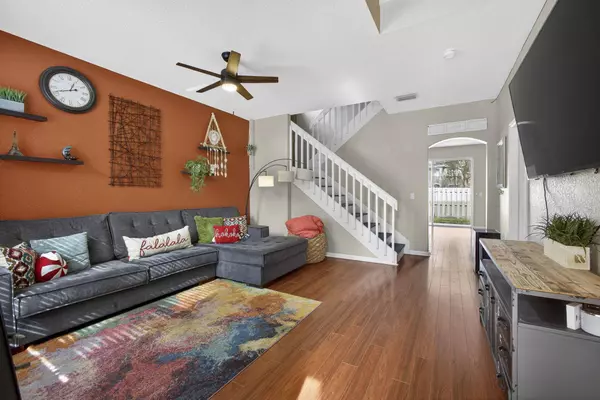 4159 Lake Tahoe CIR, West Palm Beach, FL 33409