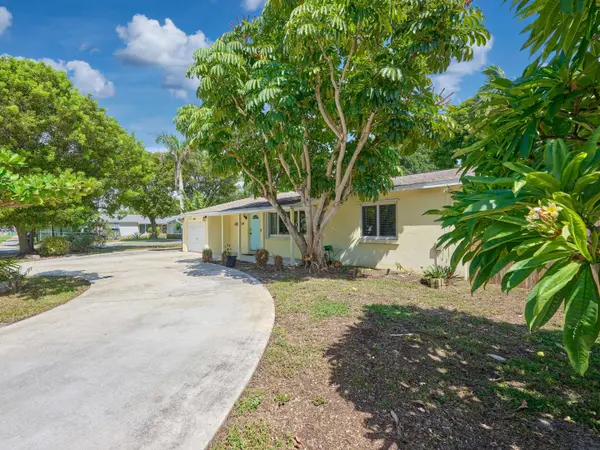191 SE 27TH AVE, Boynton Beach, FL 33435