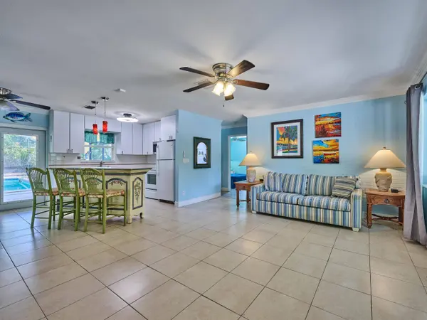 191 SE 27TH AVE, Boynton Beach, FL 33435