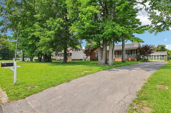 113 Paigewood Dr, Portland, TN 37148