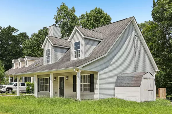 147 Coach Dr, White Bluff, TN 37187