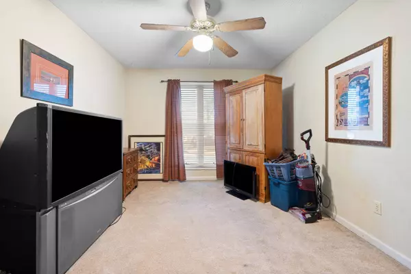 8940 Glendale Cv, Cordova, TN 38018