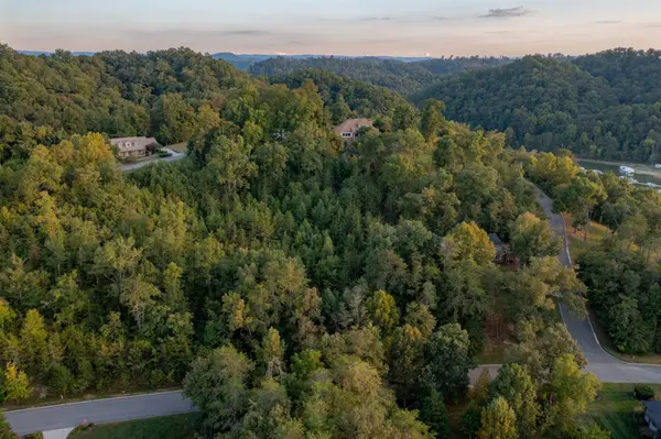 0 Woodlake Blvd, Tazewell, TN 37879