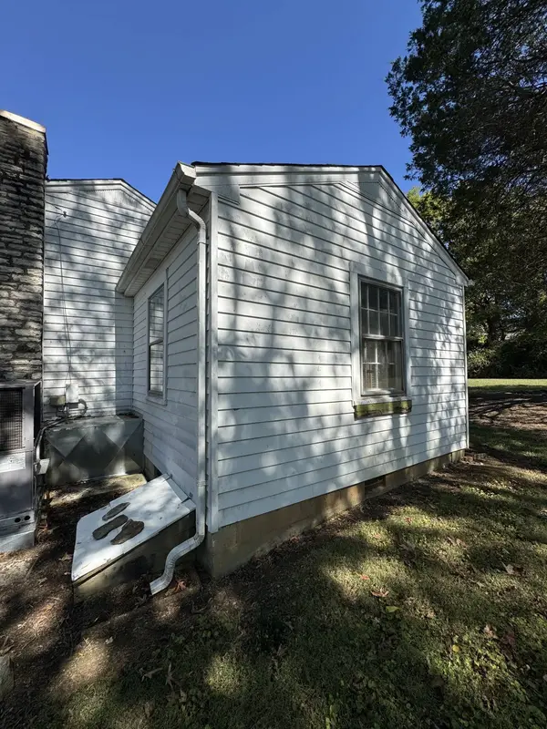 211 Elm St, Pulaski, TN 38478