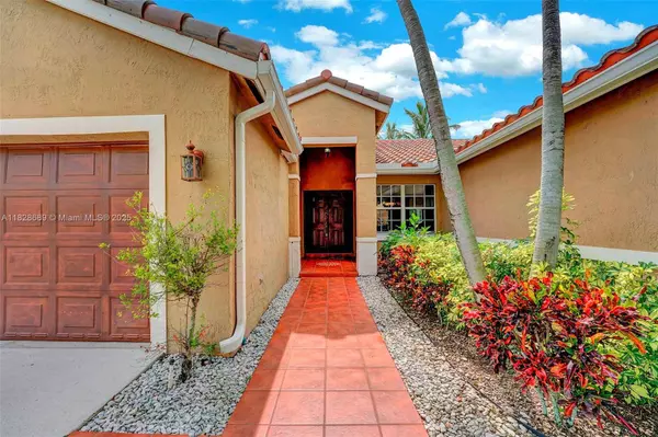 275 SW 198th Ter, Pembroke Pines, FL 33029