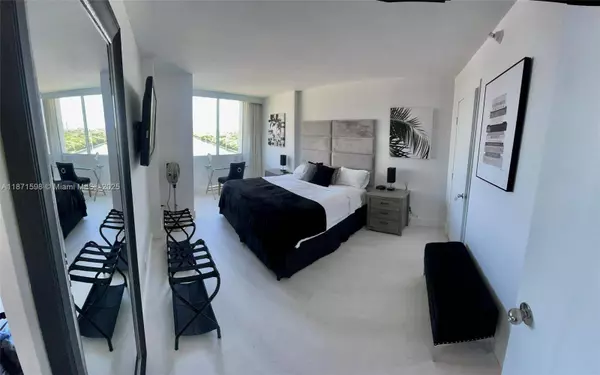 2670 E Sunrise Blvd #728, Fort Lauderdale, FL 33304