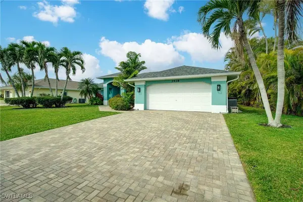2928 SE 6th AVE, Cape Coral, FL 33904