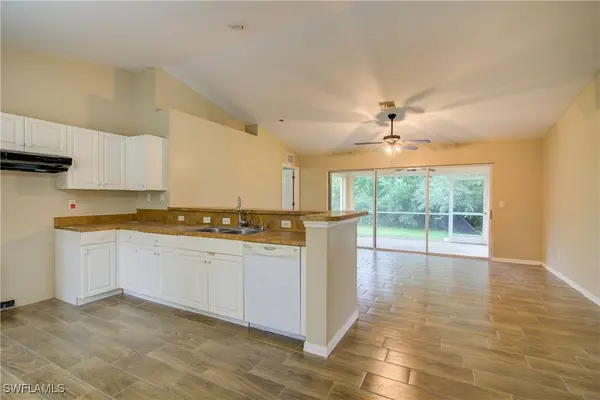 2808 51st ST W, Lehigh Acres, FL 33971