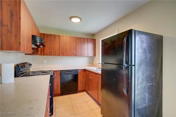 1209 SE 36th ST, Cape Coral, FL 33904