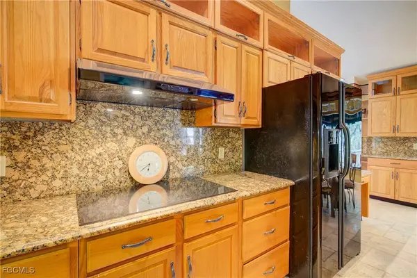 3836 Hidden Acres CIR N, North Fort Myers, FL 33903