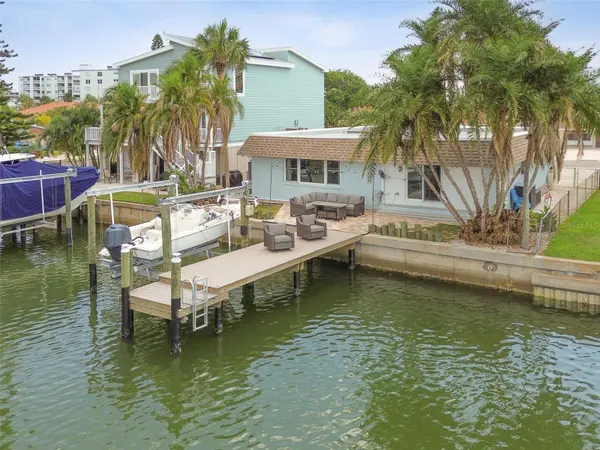 168 174TH TERRACE DR E, Redington Shores, FL 33708