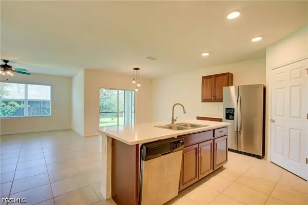 919 NE 11th ST, Cape Coral, FL 33909