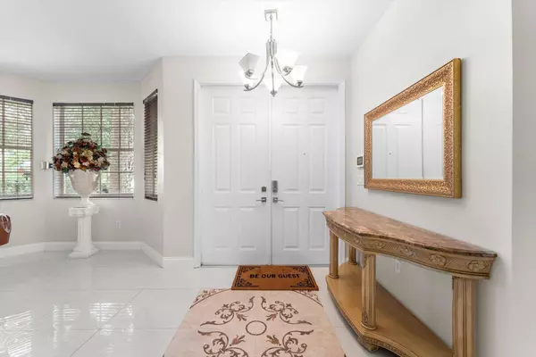 2744 Shaughnessy DR, Wellington, FL 33414