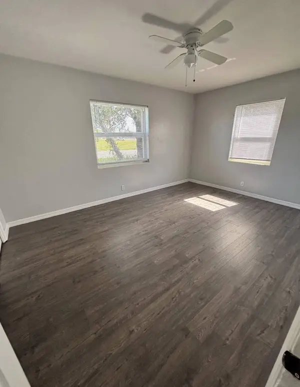 35 W 11TH ST #0, Riviera Beach, FL 33404