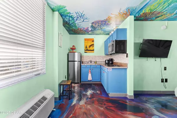 701 Atlantic AVE #821, Daytona Beach, FL 32118