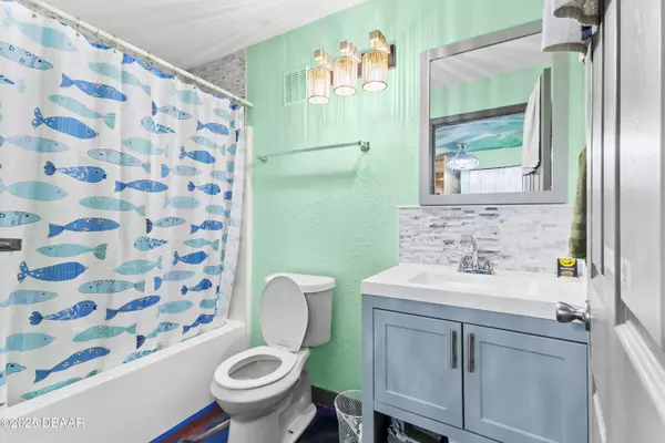 701 Atlantic AVE #821, Daytona Beach, FL 32118