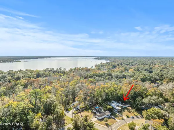 2286 Laurel Grove LN, Orange Park, FL 32073